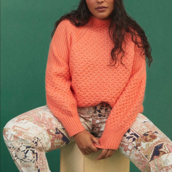 Anthropologie Sweaters - Mock neck tunic sweater